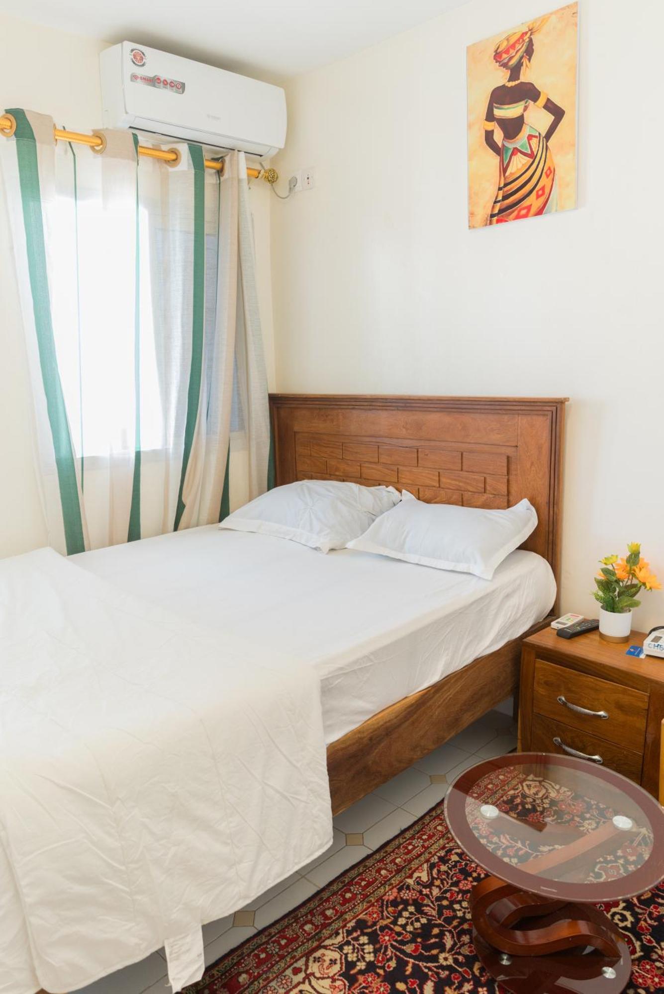 Residence Kane Diallo- Appartements Elegants Et Centraux A Dakar Exteriör bild