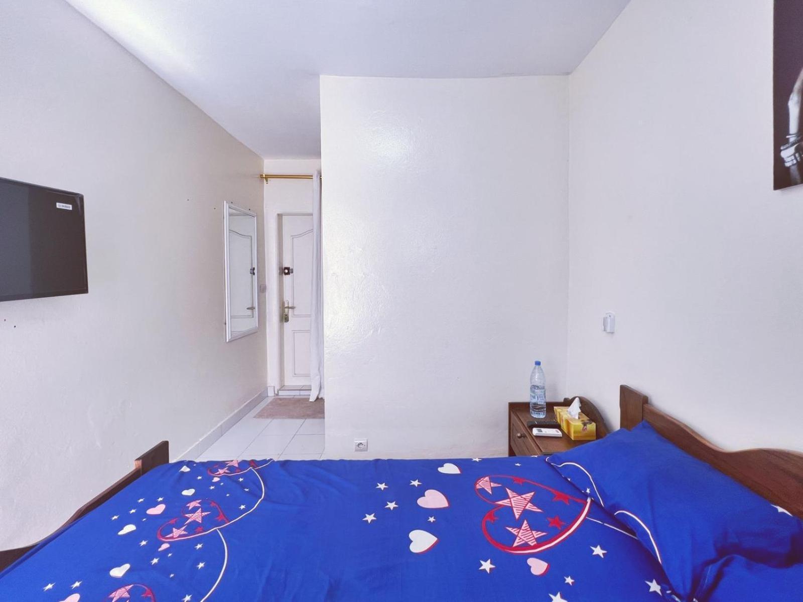 Residence Kane Diallo- Appartements Elegants Et Centraux A Dakar Exteriör bild