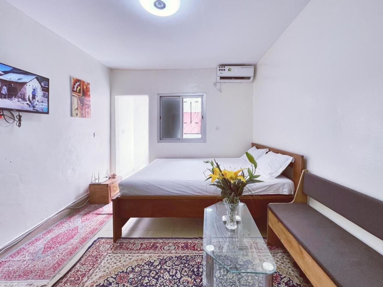 Residence Kane Diallo- Appartements Elegants Et Centraux A Dakar Exteriör bild